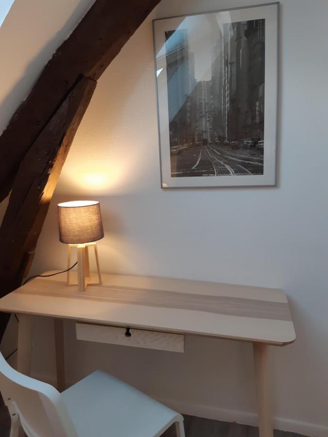 Elbeuf Studio Combles Chambre Separee Wifi Sweet Home Exterior photo